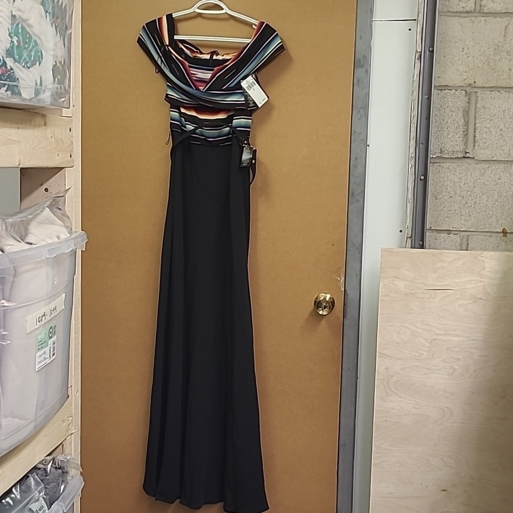Lauren Ralph Lauren Size 2 Aztec Short Sleeve Maxi Dress